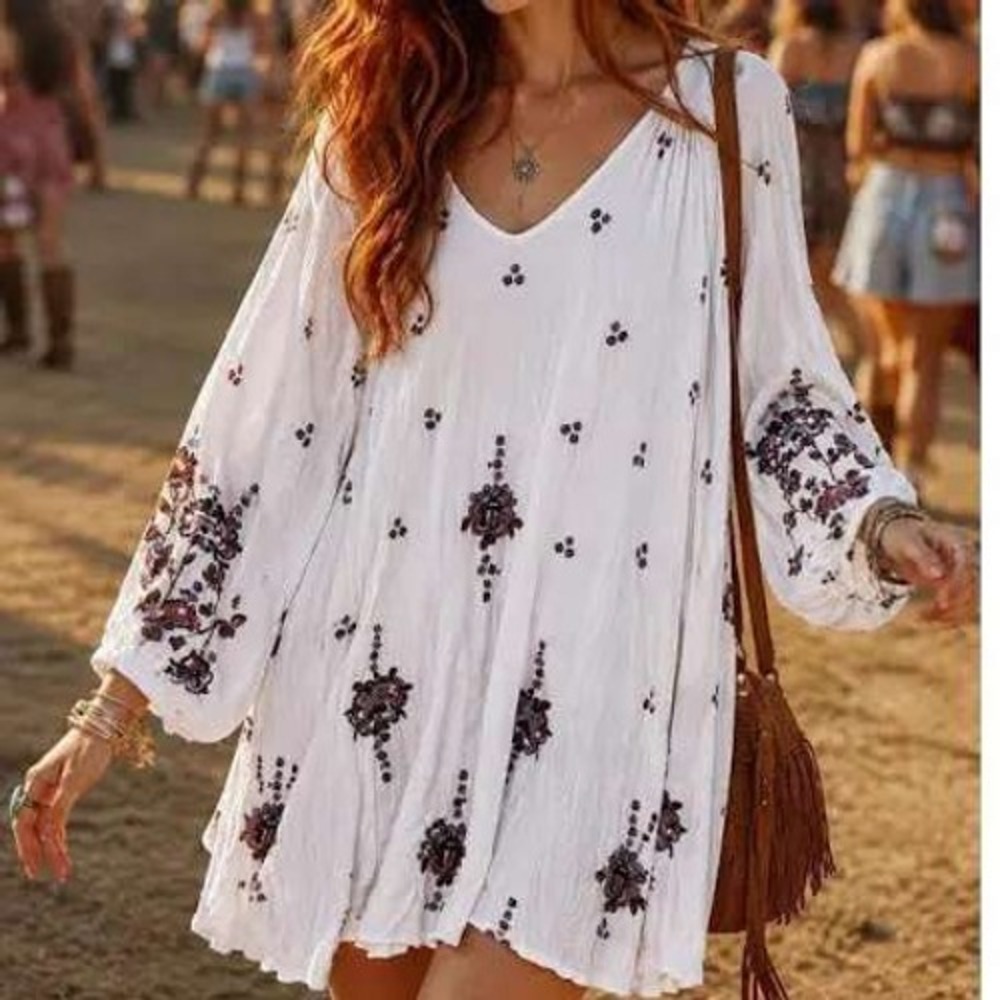 Free People Dress Women XS White Embroidered Rayon Boho Mini Back Cutout‎